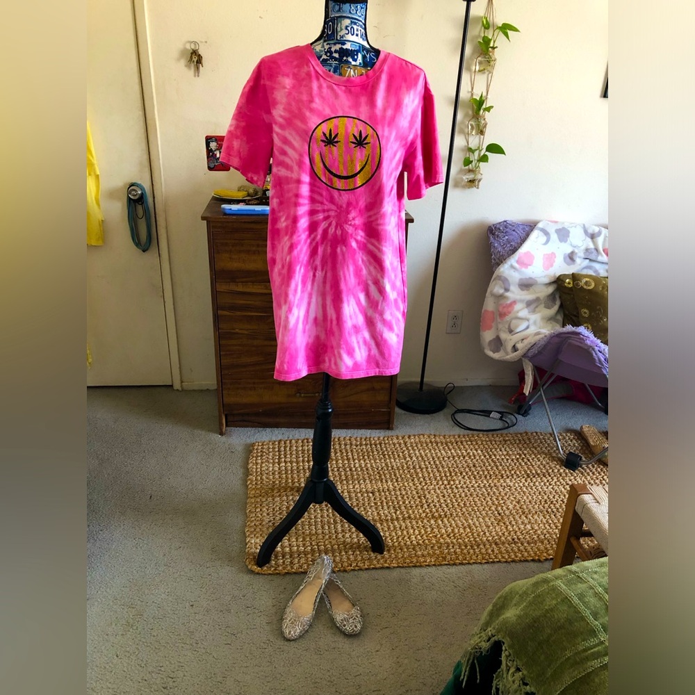 Adorable Pink Tye-Dye Smiley Face T-Shirt Dress